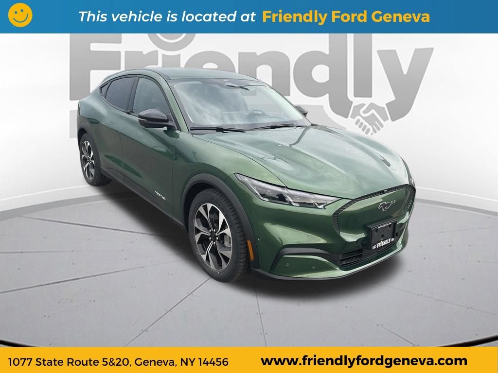 Used 2024 Ford Mustang Mach-E Select w/ Comfort Package Lite AWD/4WD image 3