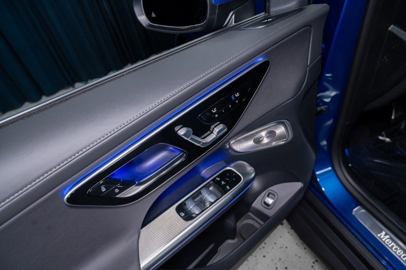 Certified 2026 Mercedes-Benz GLC 300 image 11