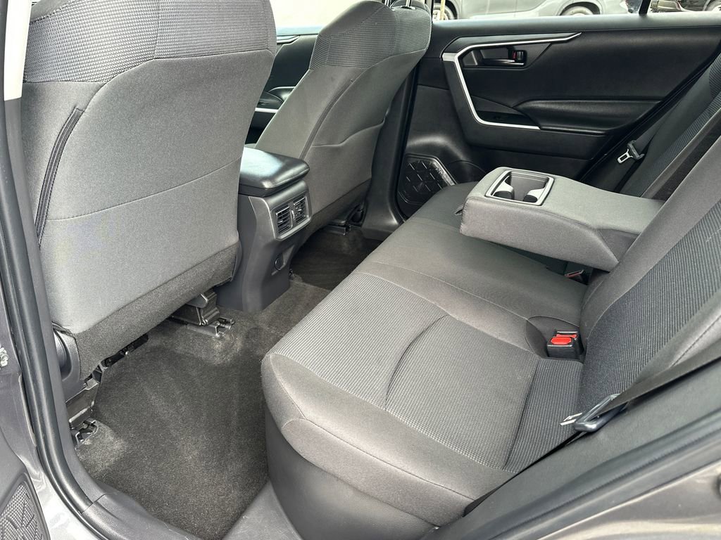 Used 2023 Toyota RAV4 LE image 15