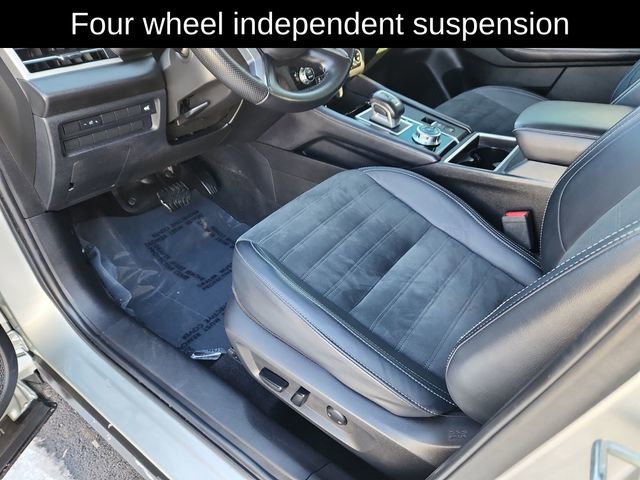 Used 2024 Mitsubishi Outlander SE image 20