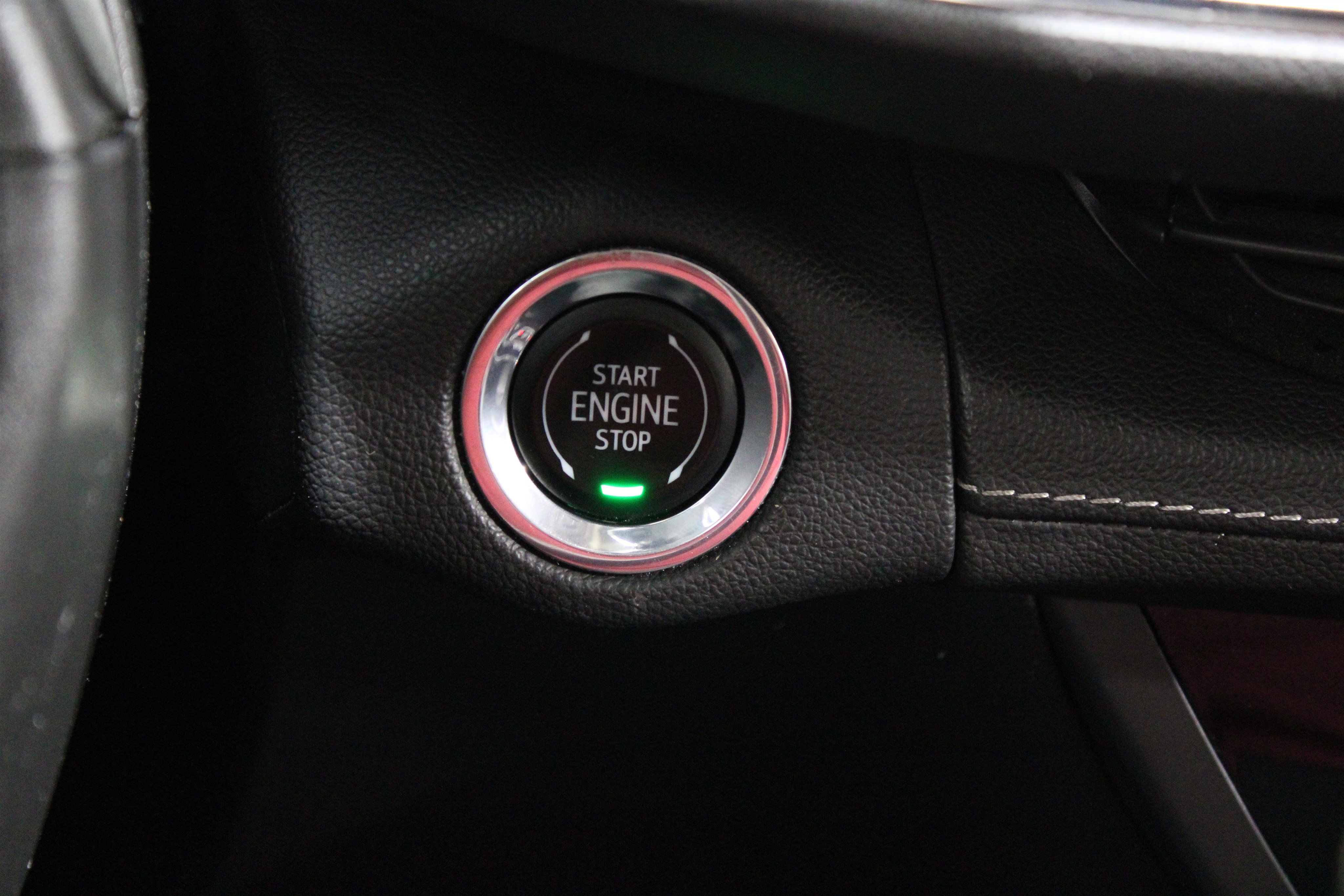Used 2023 Buick Envision Essence FWD image 12