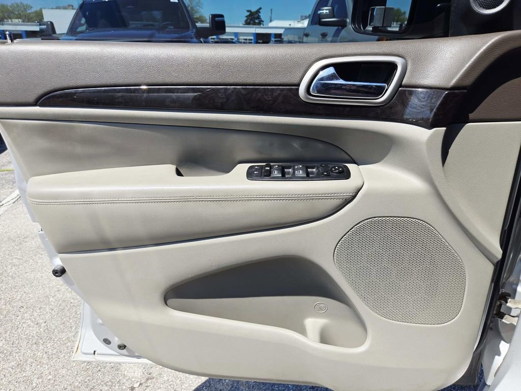 Used 2013 Jeep Grand Cherokee Laredo image 31