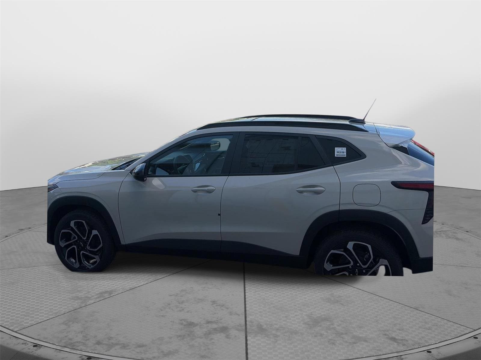 New 2026 Chevrolet Trax RS w/ Sunroof Package FWD image 6