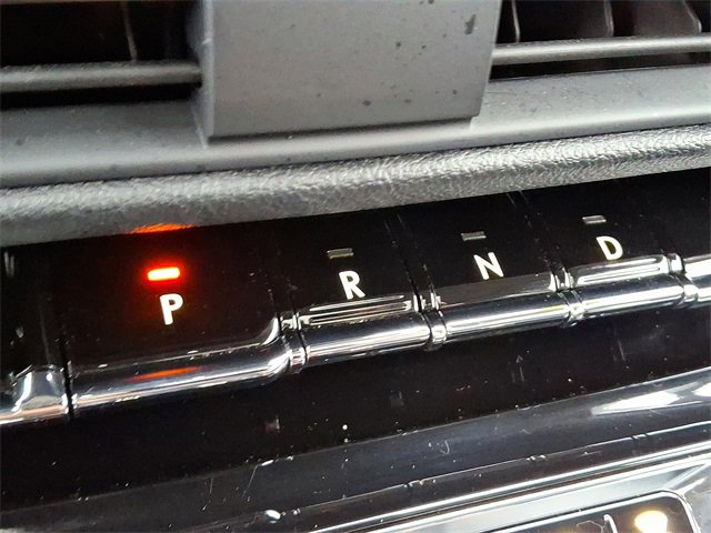 Used 2025 Lincoln Corsair Reserve w/ Equipment Group 202A image 15