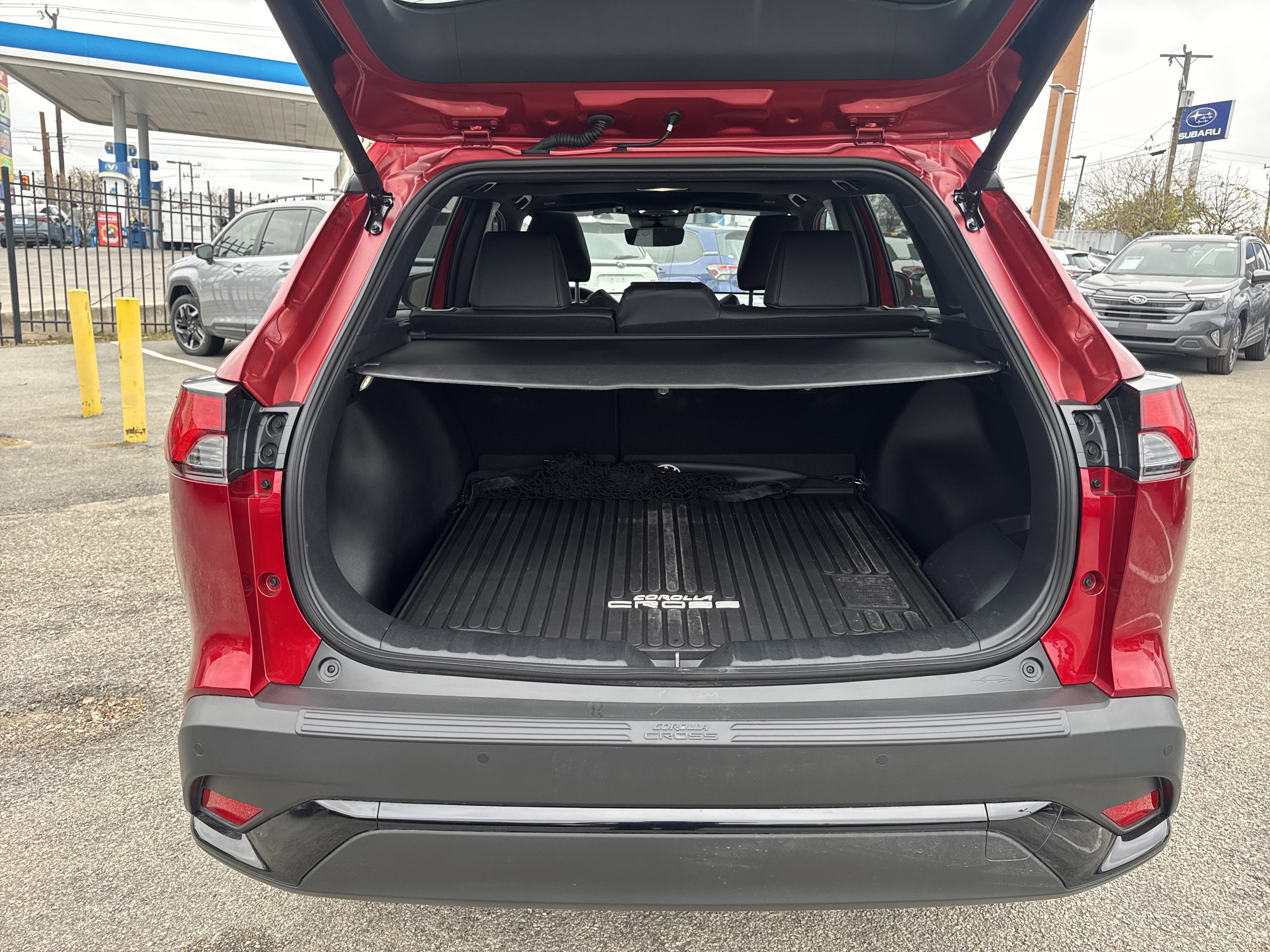 Used 2026 Toyota Corolla Cross XSE w/ Convenience Package image 29