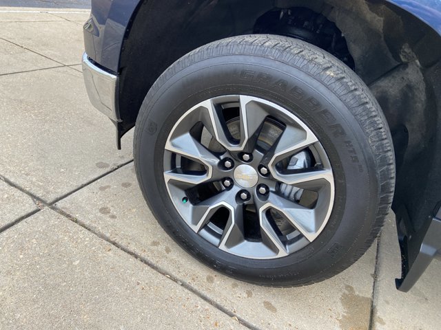 Used 2023 Chevrolet Silverado 1500 LT image 21