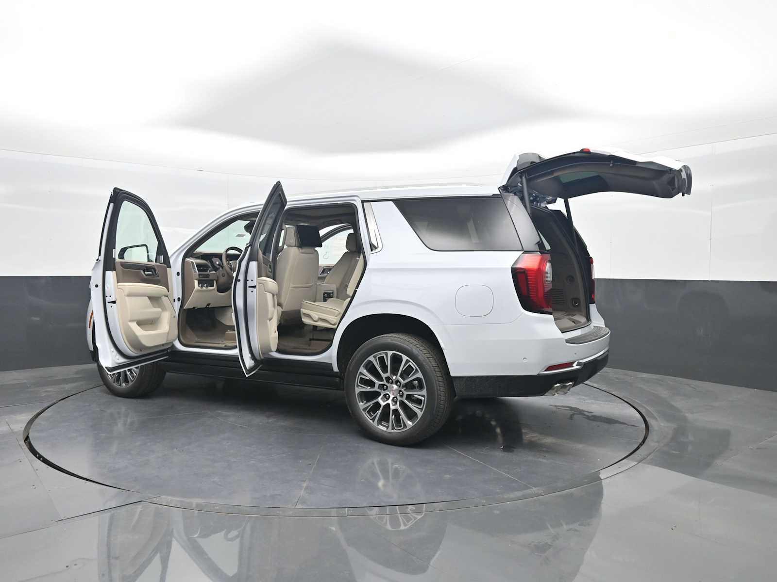 New 2027 GMC Yukon Denali w/ Denali Reserve Package AWD/4WD image 29