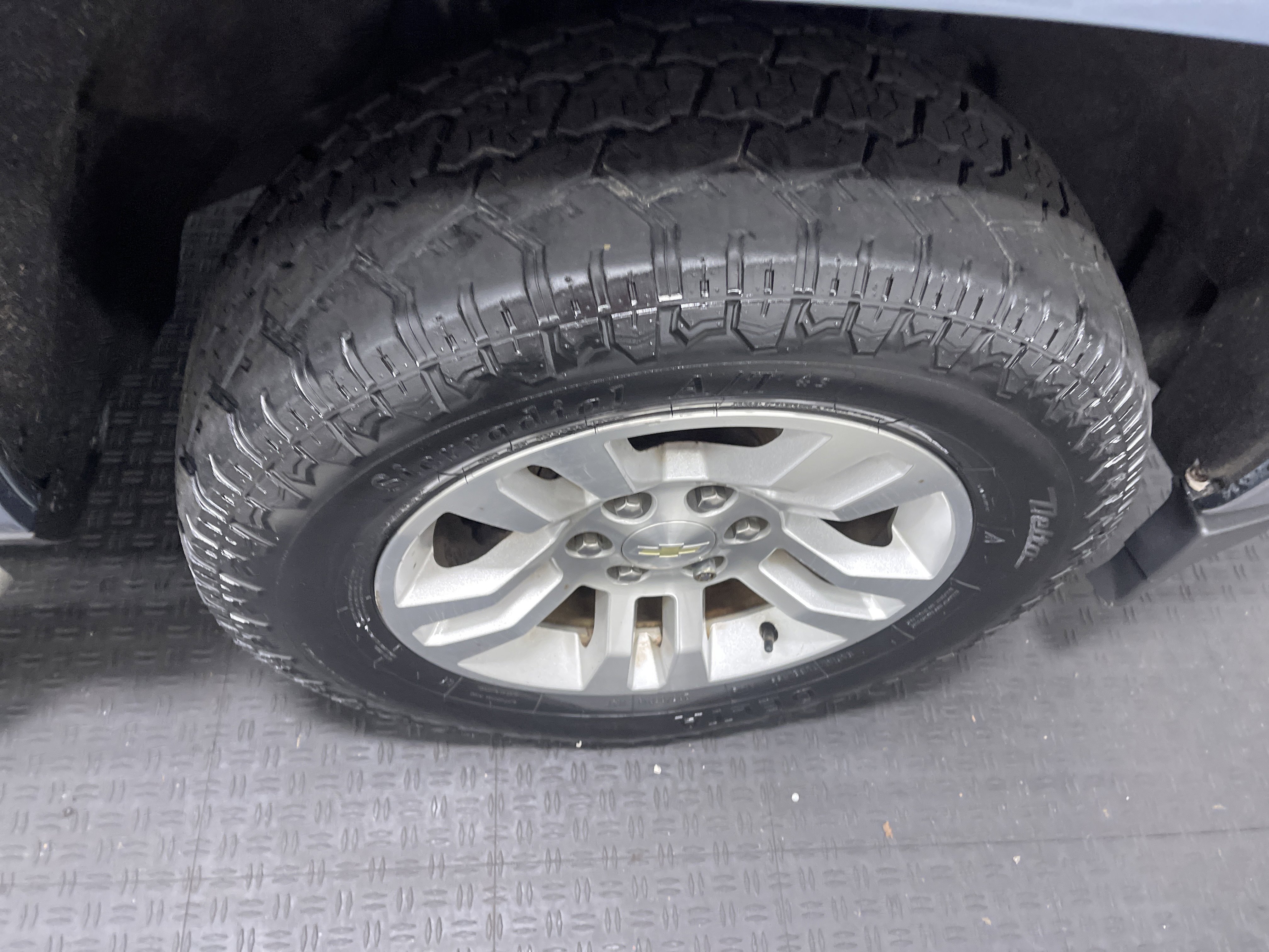 Used 2016 Chevrolet Silverado 1500 LT w/ LT Convenience Package image 26