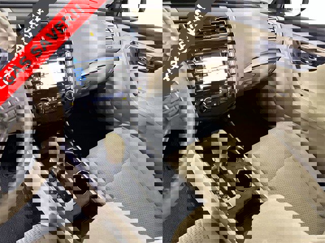 Used 2015 Nissan Altima 2.5 SV w/ Convenience Package image 36