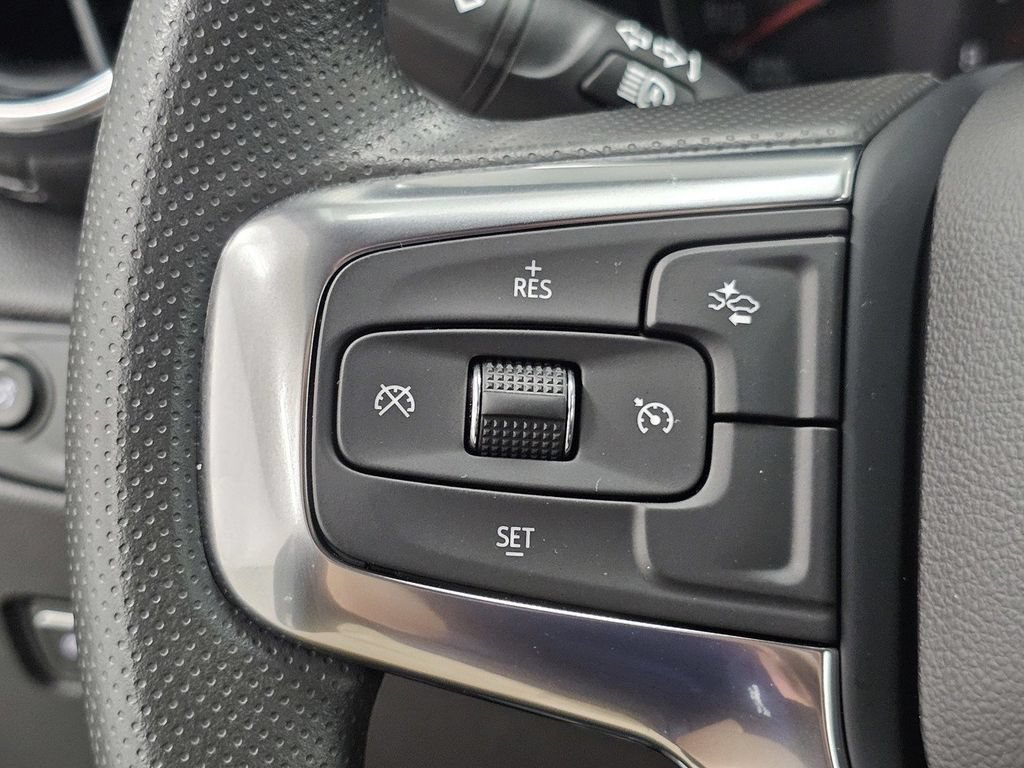Used 2026 Chevrolet Blazer LT w/ Convenience Package FWD image 36