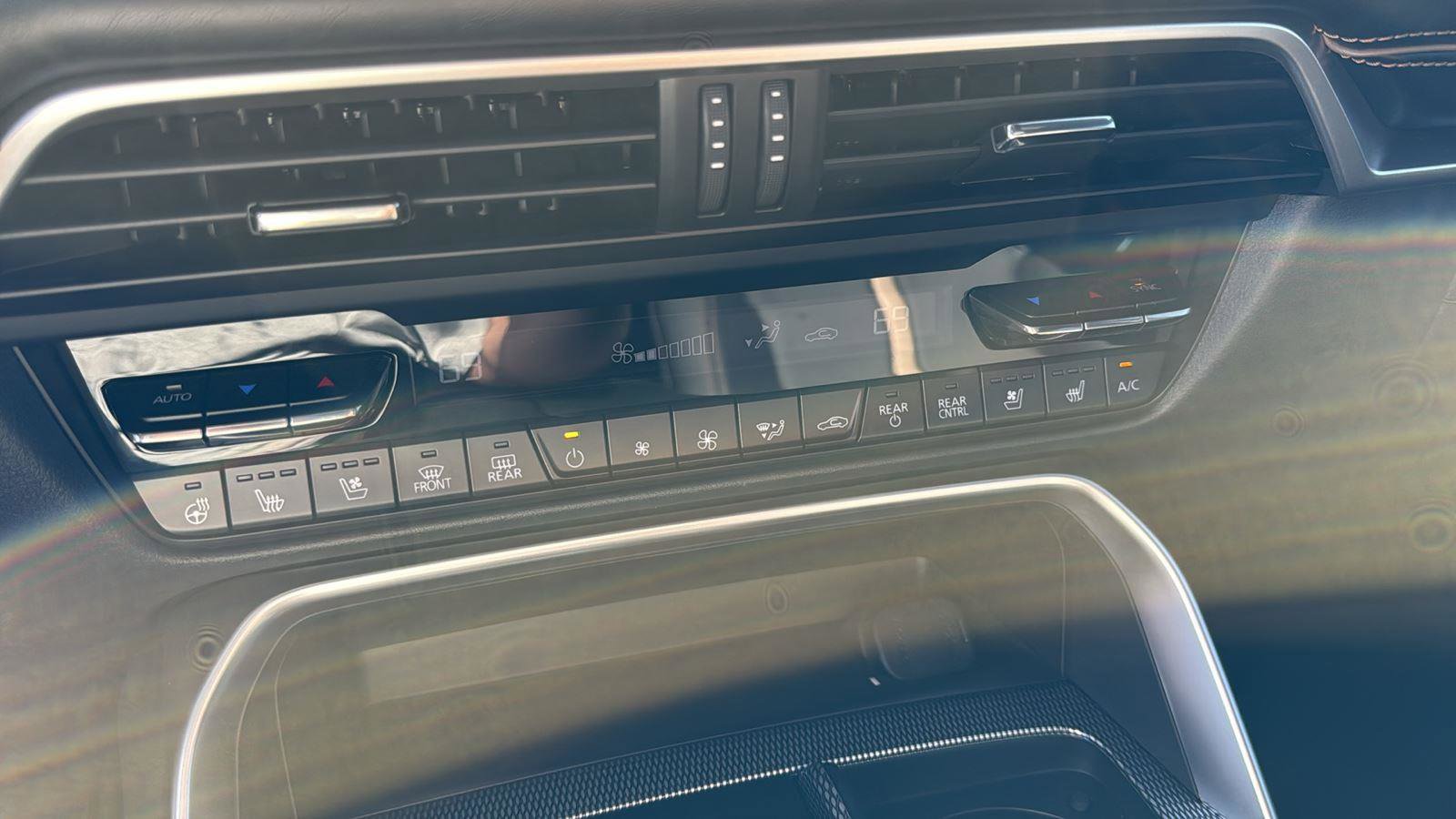 New 2026 MAZDA CX-90 Plug-In Hybrid w/ Premium Plus image 14