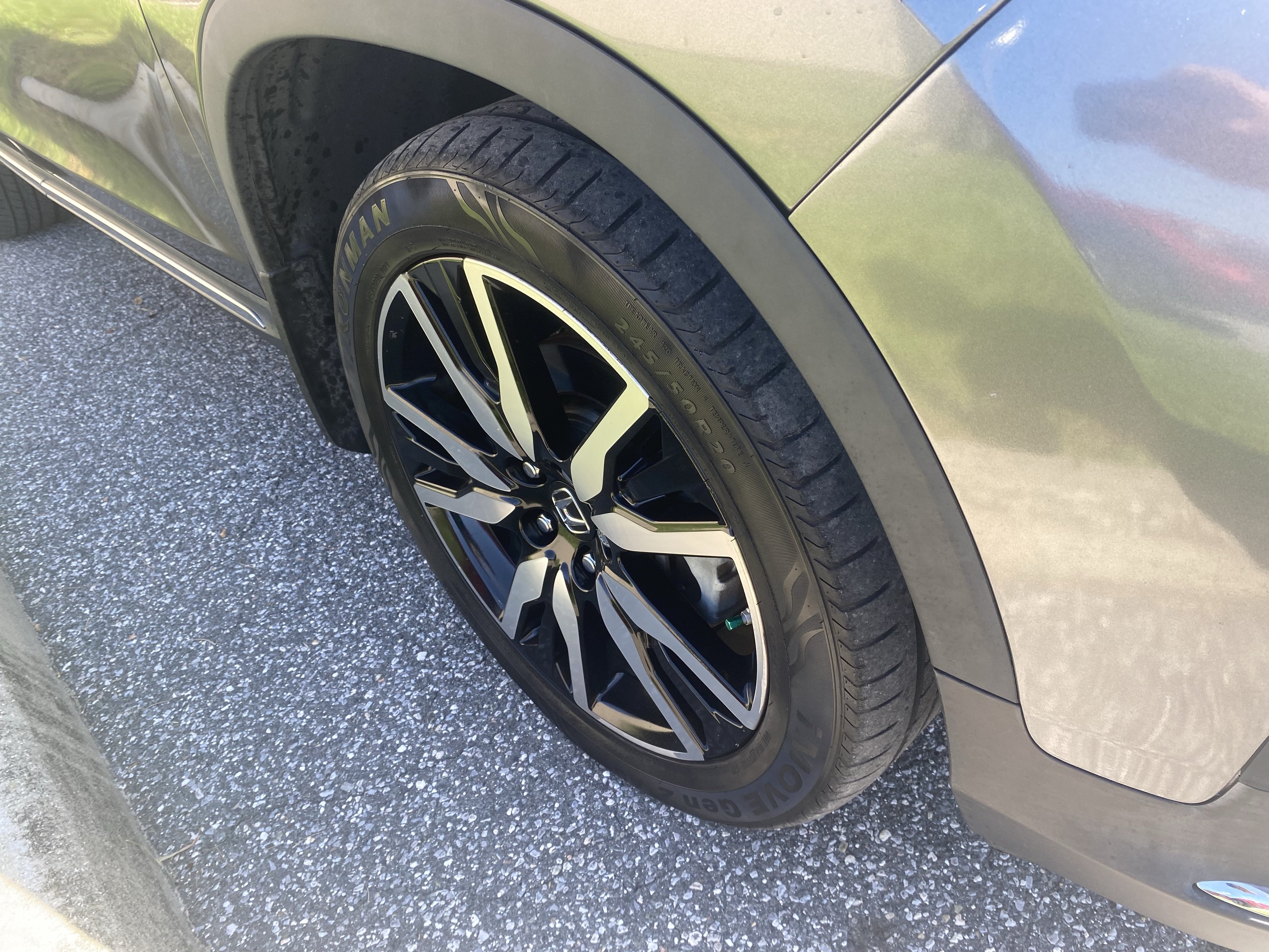 Used 2020 Honda Pilot Touring image 17