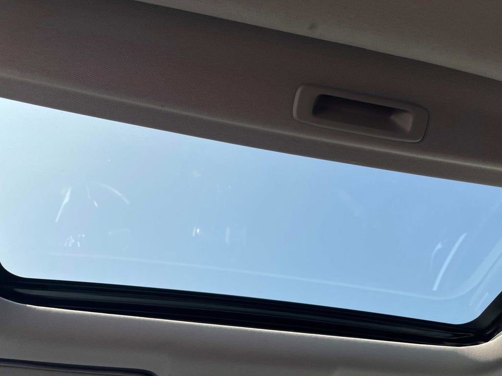 Used 2022 Honda CR-V EX image 16