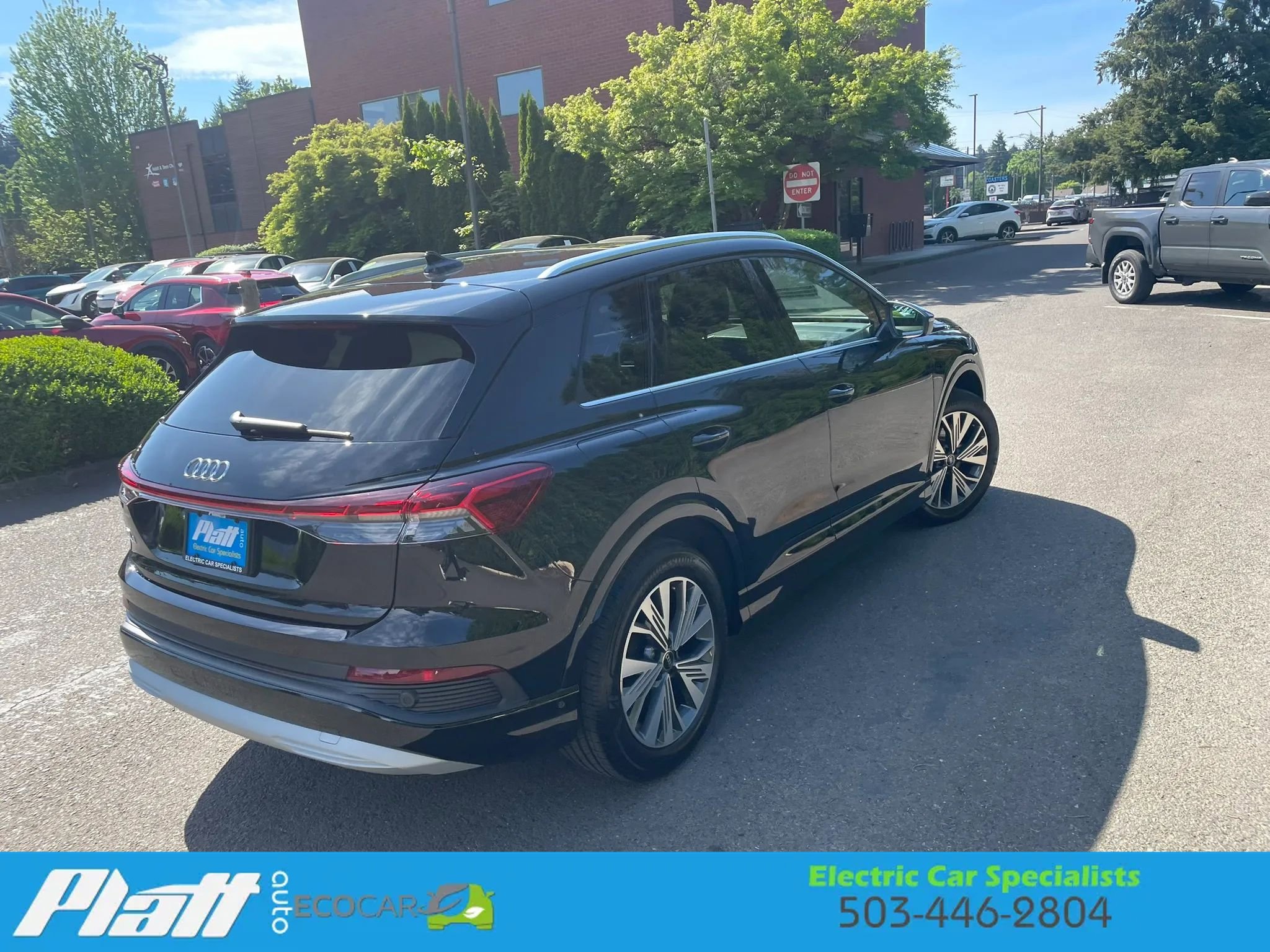 Used 2023 Audi Q4 e-tron Premium Plus RWD image 11