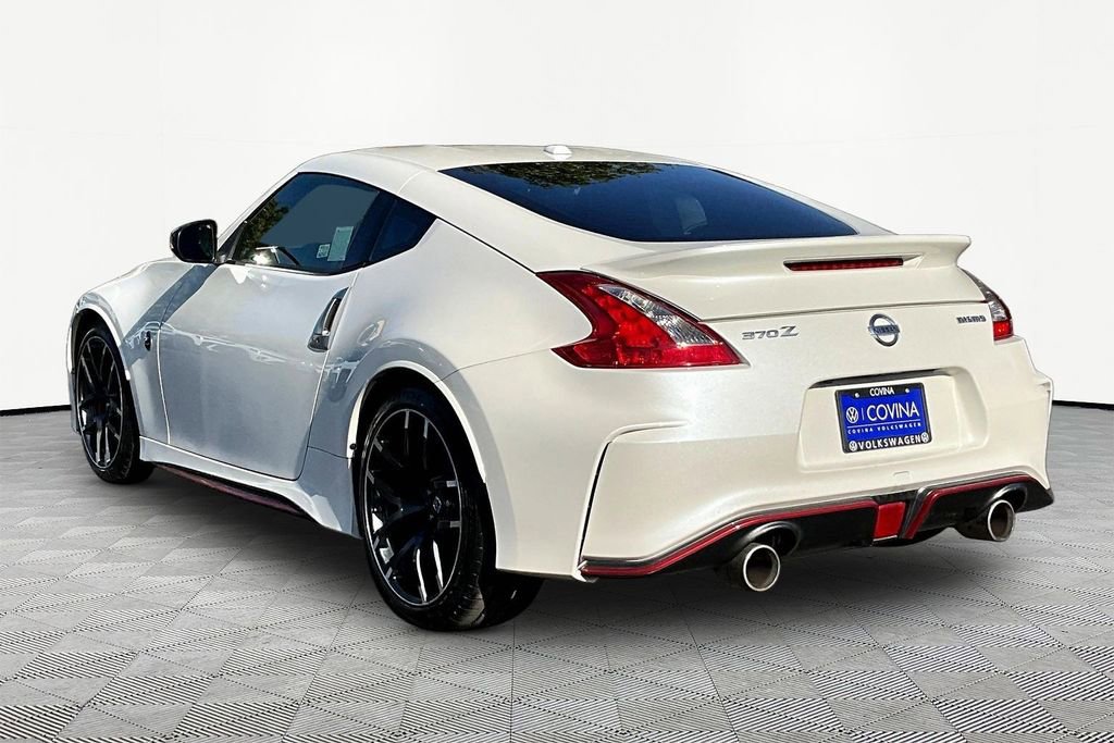 Used 2016 Nissan 370Z NISMO image 4