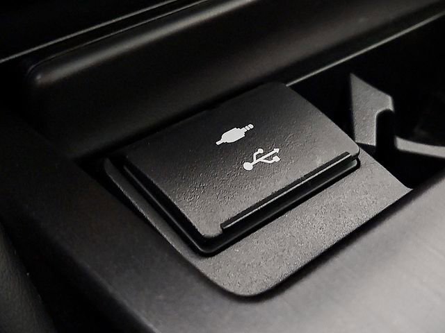 Certified 2022 Lexus ES 300h F Sport image 29