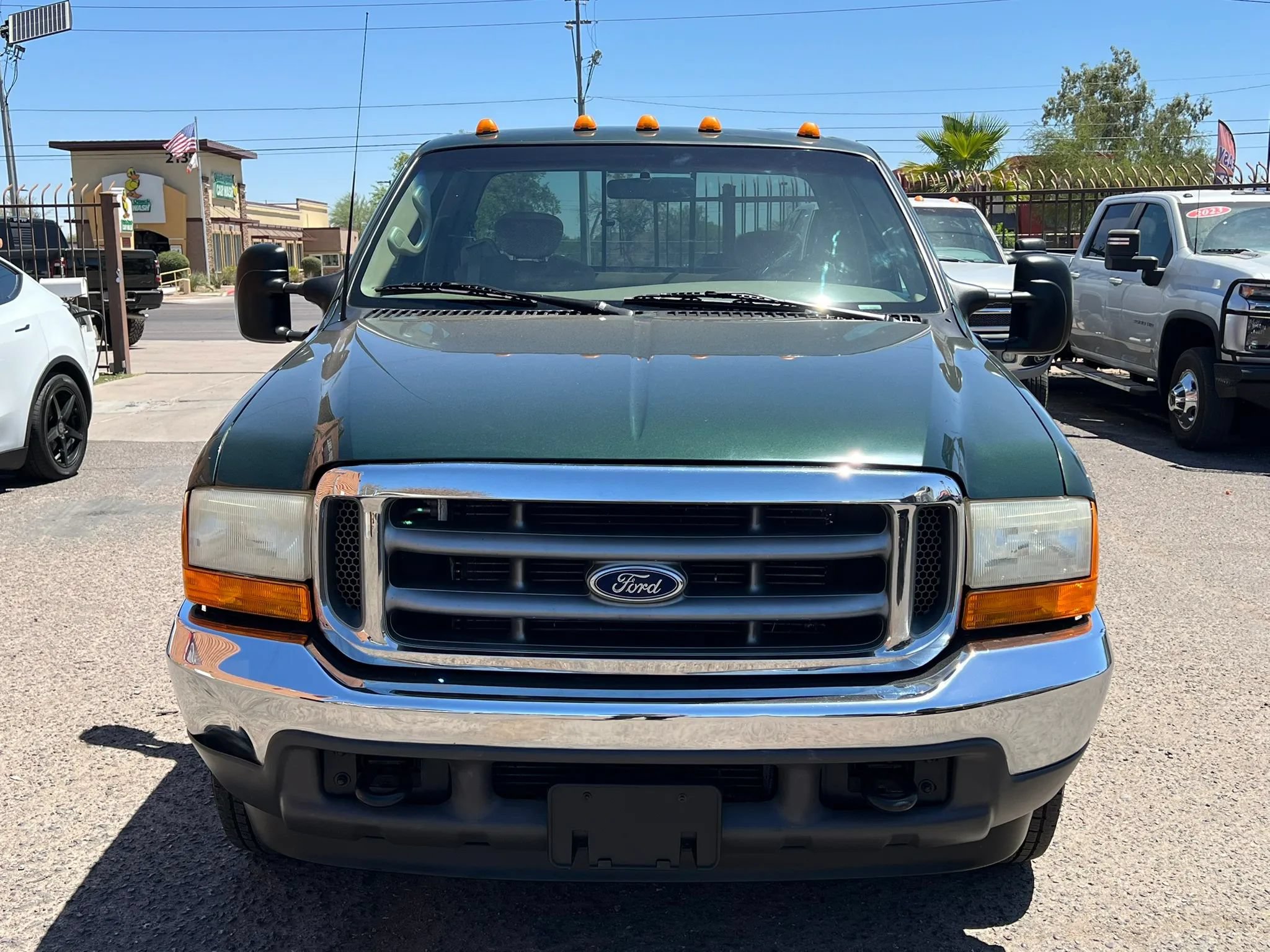 Used 2001 Ford F350 2WD SuperCab DRW Super Duty image 4