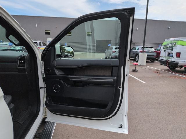 Certified 2020 Ford Expedition Limited w/ Special Edition Package AWD/4WD image 14