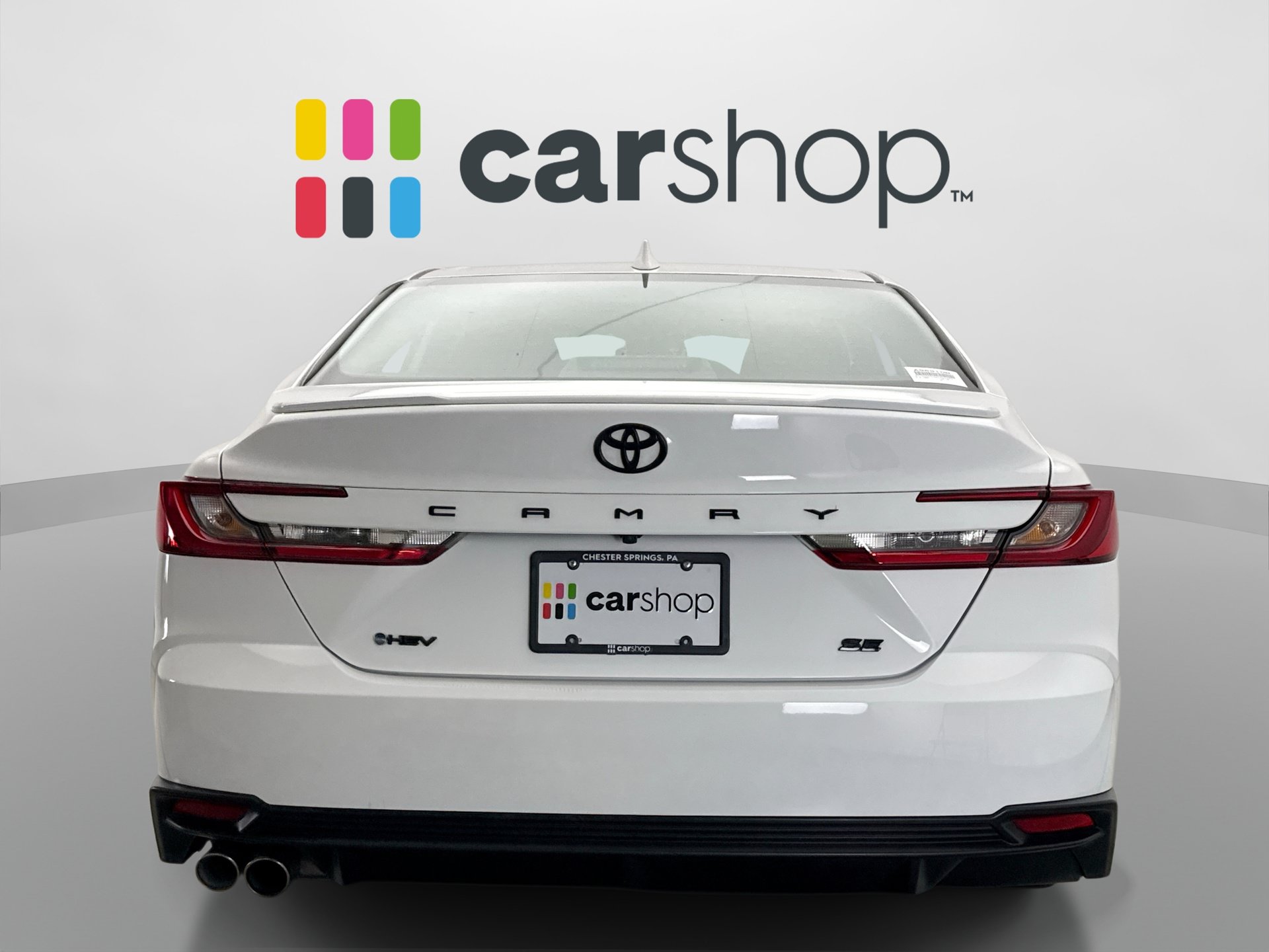 Used 2025 Toyota Camry SE w/ Convenience Package FWD image 4