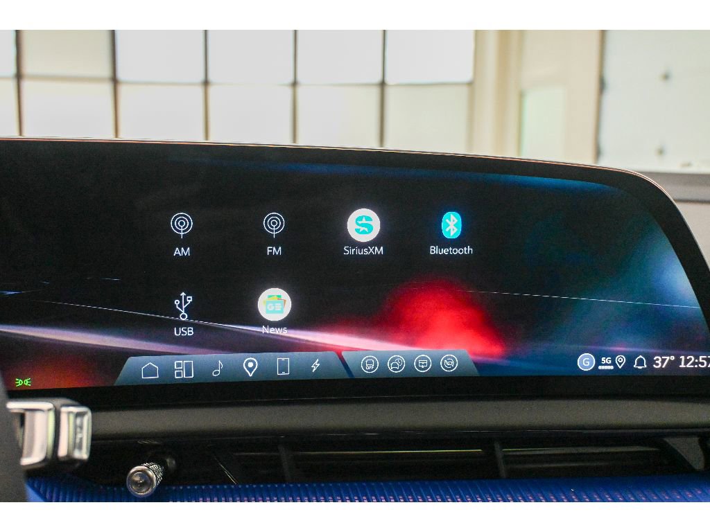 New 2026 Cadillac Optiq V w/ Carbon Fiber Package image 46