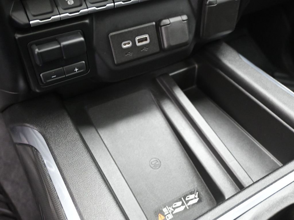 Used 2020 GMC Sierra 2500 AT4 w/ AT4 Preferred Package image 19