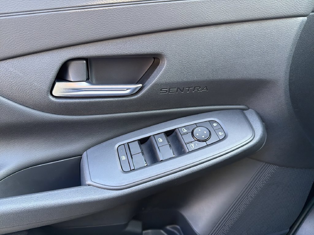 Certified 2026 Nissan Sentra SV w/ SV Convenience Package FWD image 22