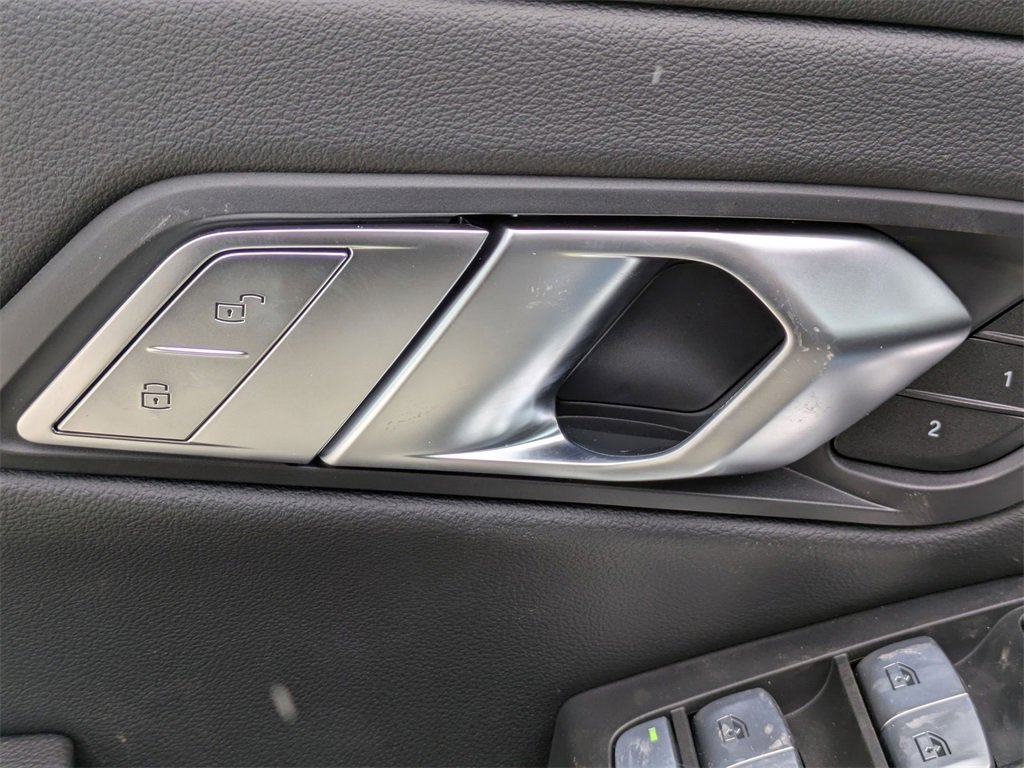 New 2026 BMW 330i xDrive Sedan w/ M Sport Package image 11