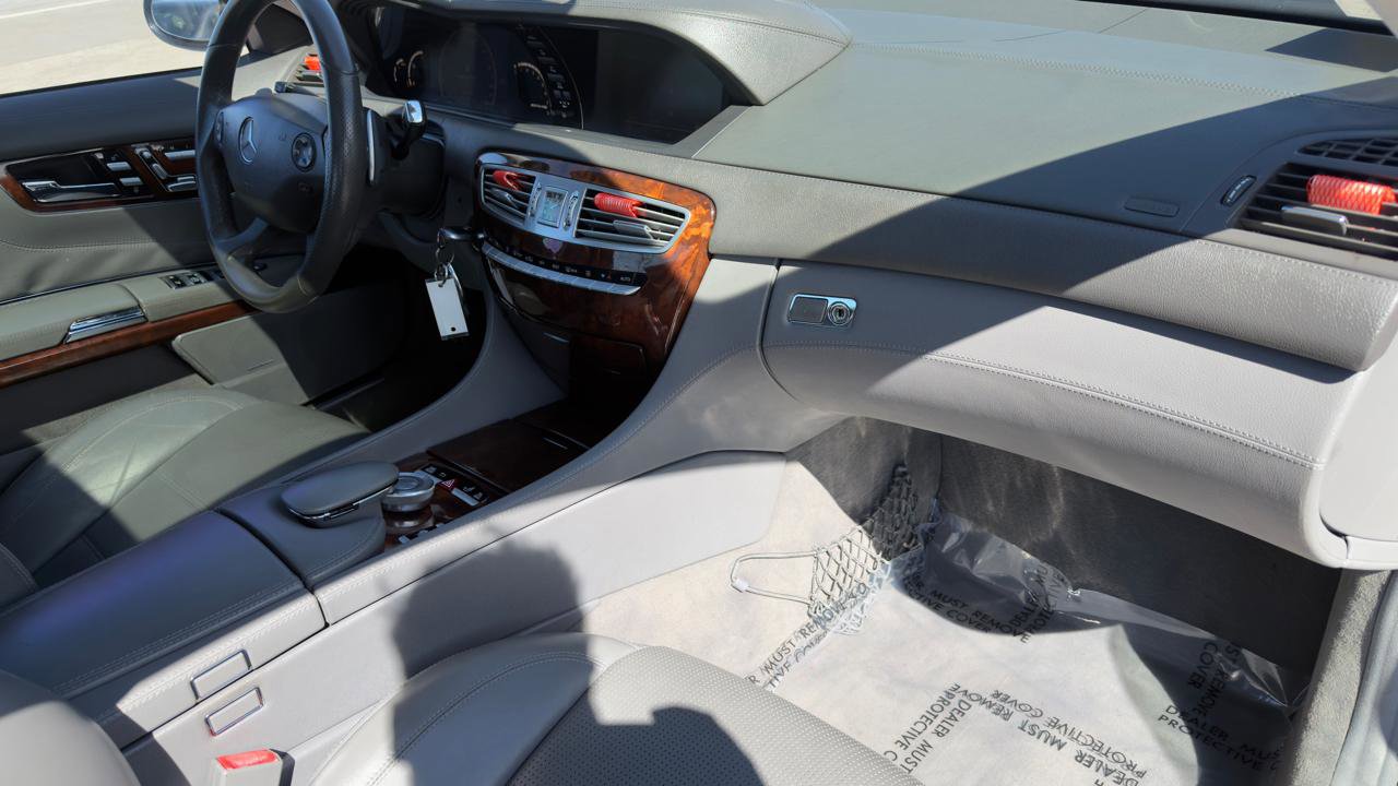 Used 2008 Mercedes-Benz CL 63 AMG 2dr Cpe 6.3L V8 AMG w/ P2 Premium Pkg II image 55