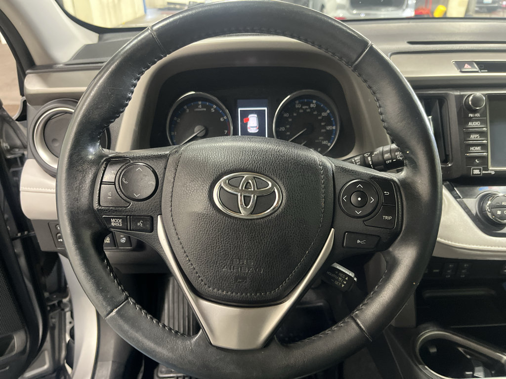 Used 2017 Toyota RAV4 Platinum w/ All Weather Liner Package AWD/4WD image 37