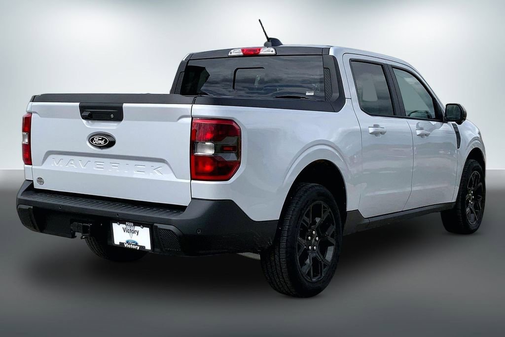Used 2025 Ford Maverick Lariat w/ Black Appearance Package AWD/4WD image 12