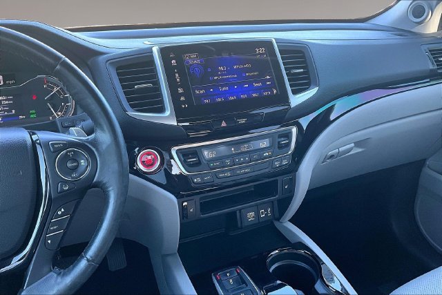 Used 2020 Honda Ridgeline RTL-E image 9