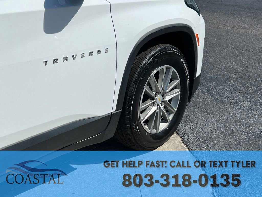 Used 2023 Chevrolet Traverse LT FWD image 32