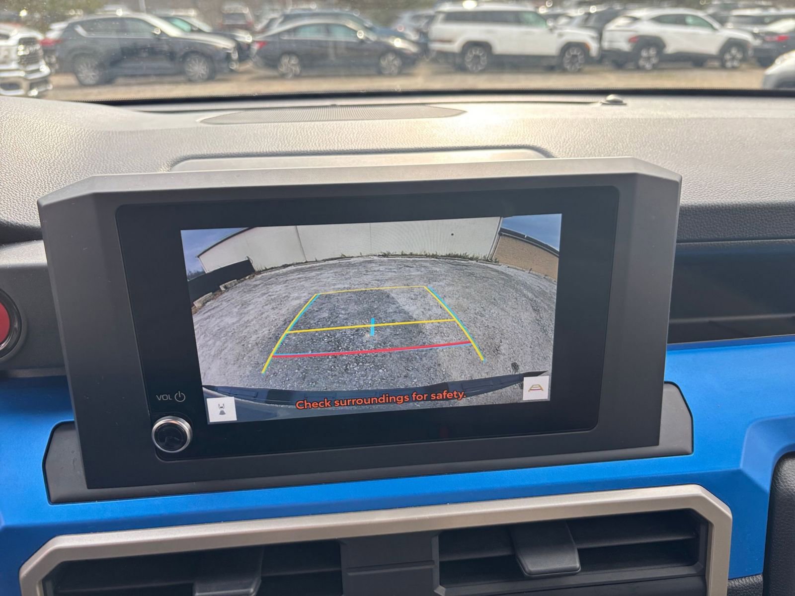 Used 2025 Toyota Tacoma SR image 17