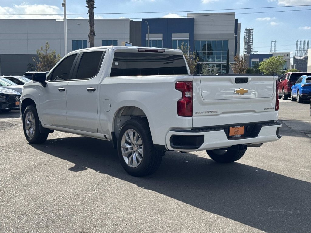 Used 2024 Chevrolet Silverado 1500 Custom RWD image 5