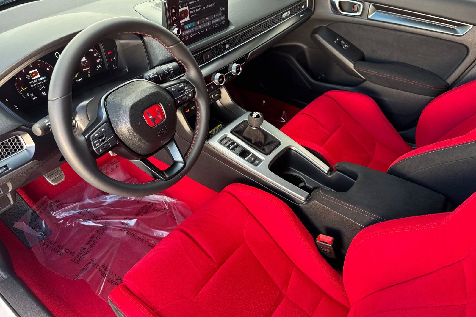 Used 2025 Honda Civic Type R image 9