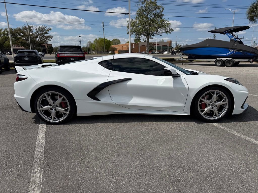 Used 2022 Chevrolet Corvette Stingray Preferred Cpe w/ Z51 Performance Package image 6