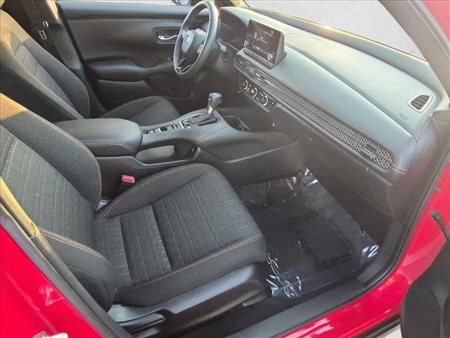 Used 2025 Honda HR-V Sport image 19