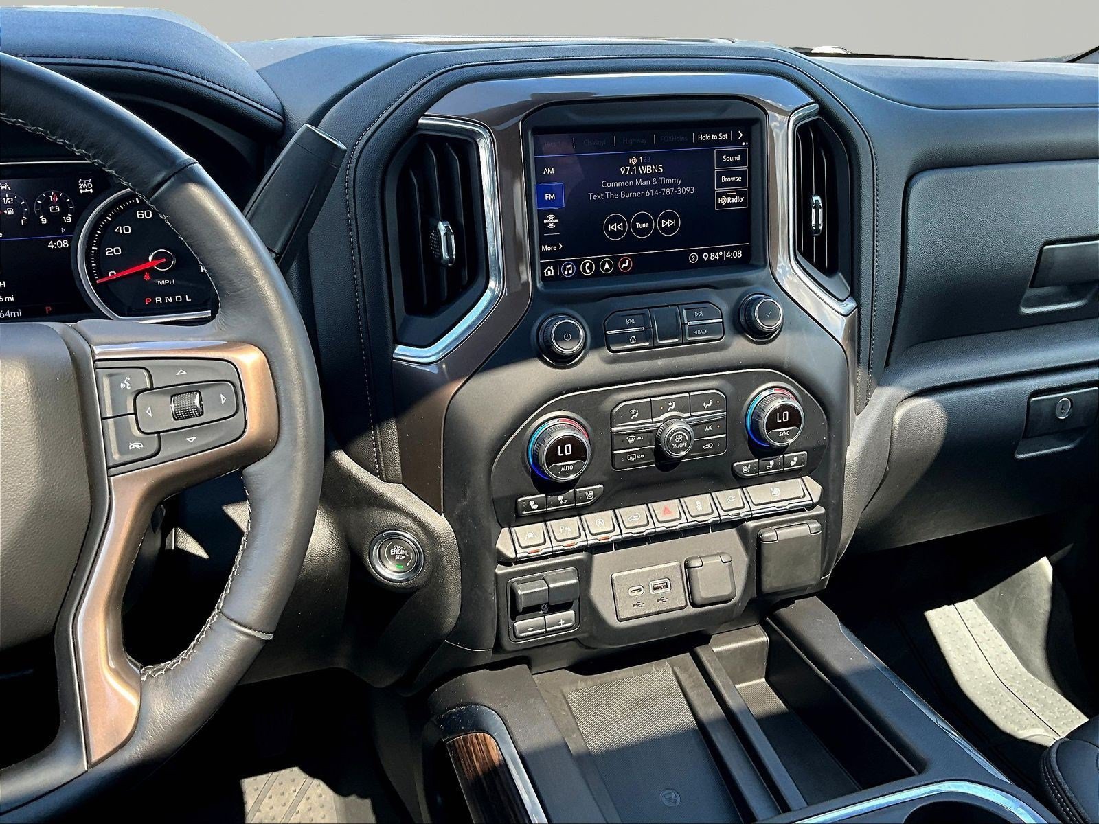 Used 2020 Chevrolet Silverado 1500 High Country w/ Technology Package AWD/4WD image 10