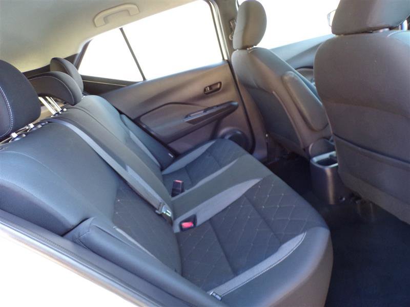 Used 2020 Nissan Kicks S image 22