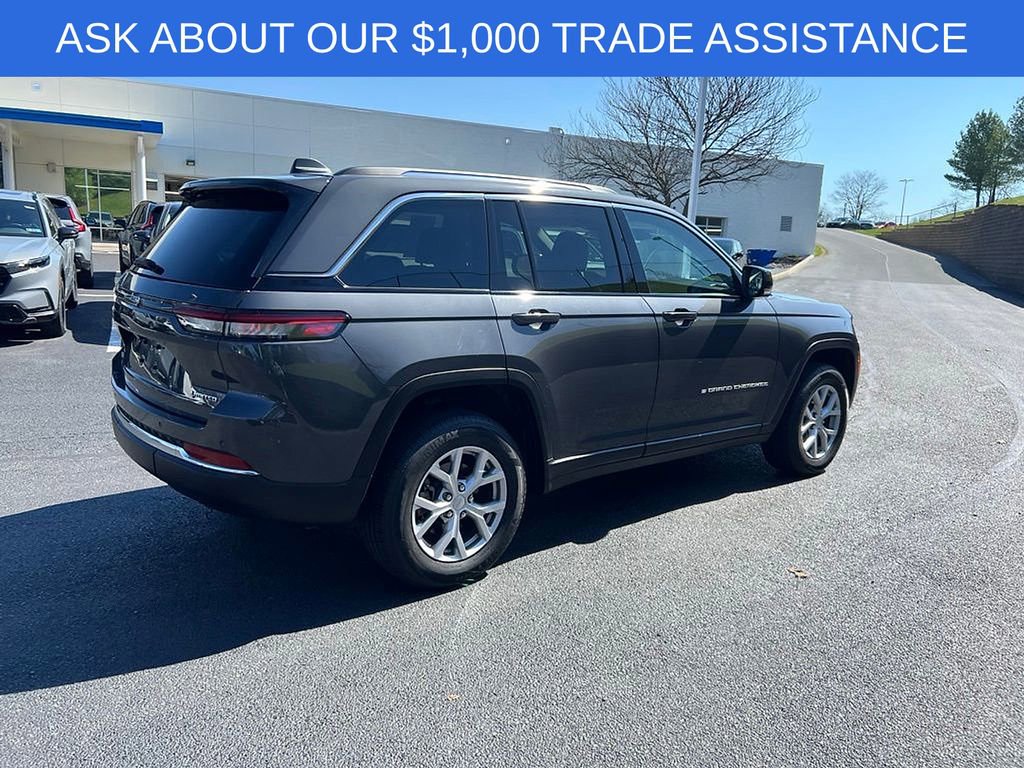 Used 2022 Jeep Grand Cherokee Limited image 4
