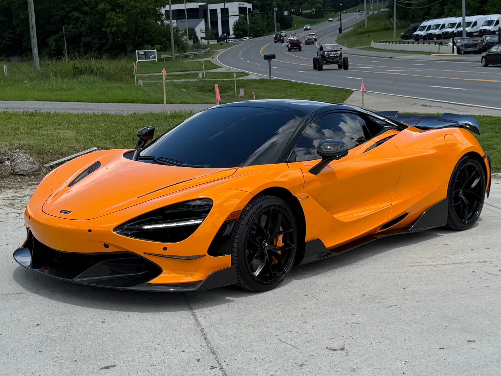 Used 2021 McLaren 720S Performance RWD image 3