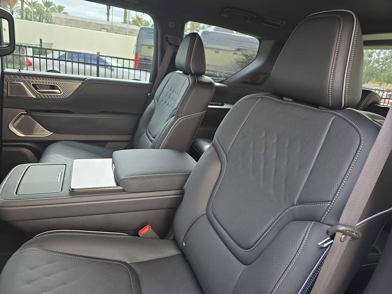 New 2026 INFINITI QX80 Autograph w/ Premium Cargo Package image 14