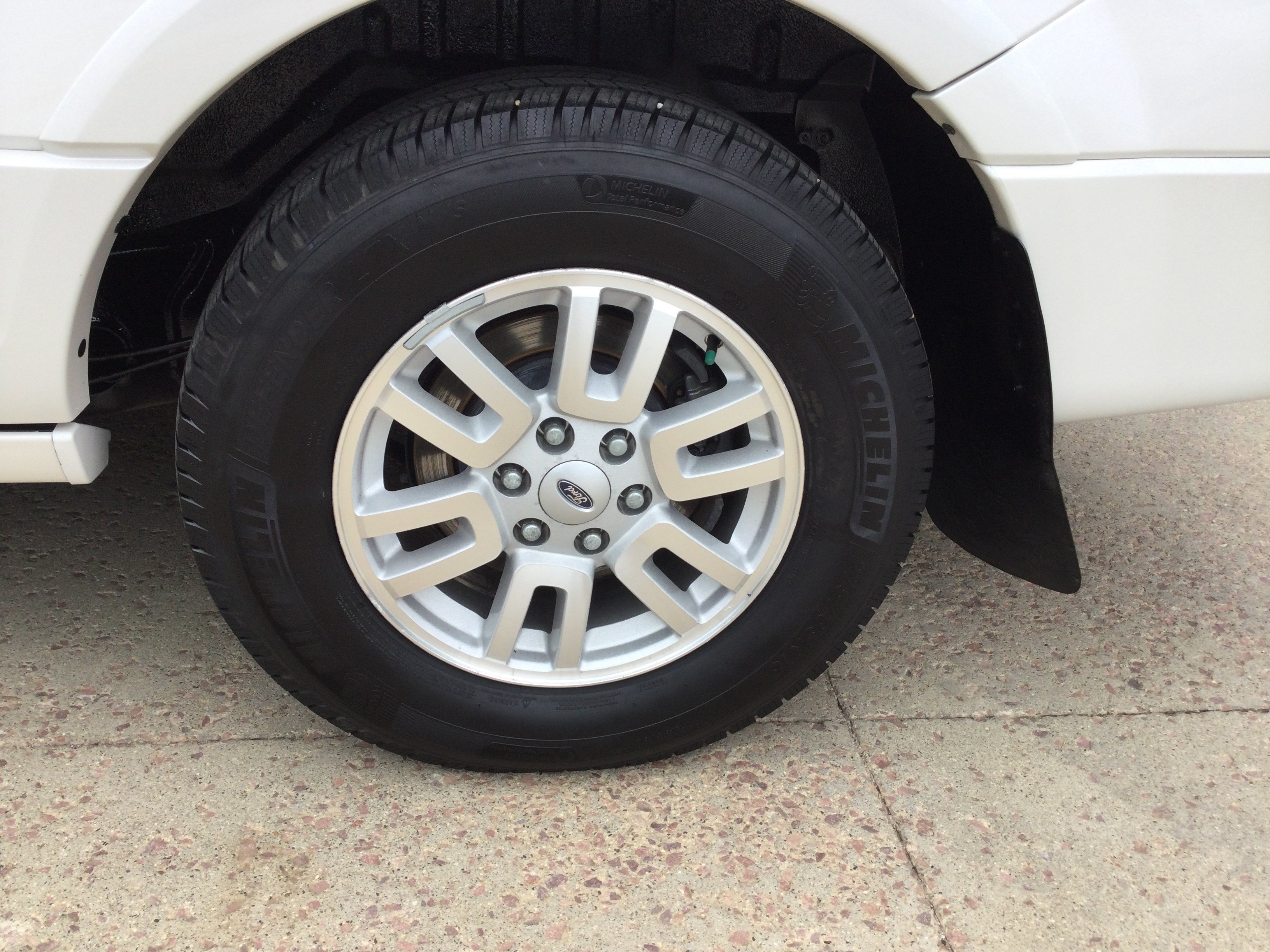 Used 2014 Ford Expedition EL Limited w/ Equipment Group 301A AWD/4WD image 6