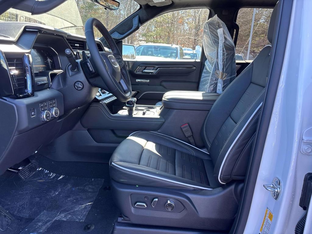 New 2026 GMC Sierra 1500 AT4X image 4
