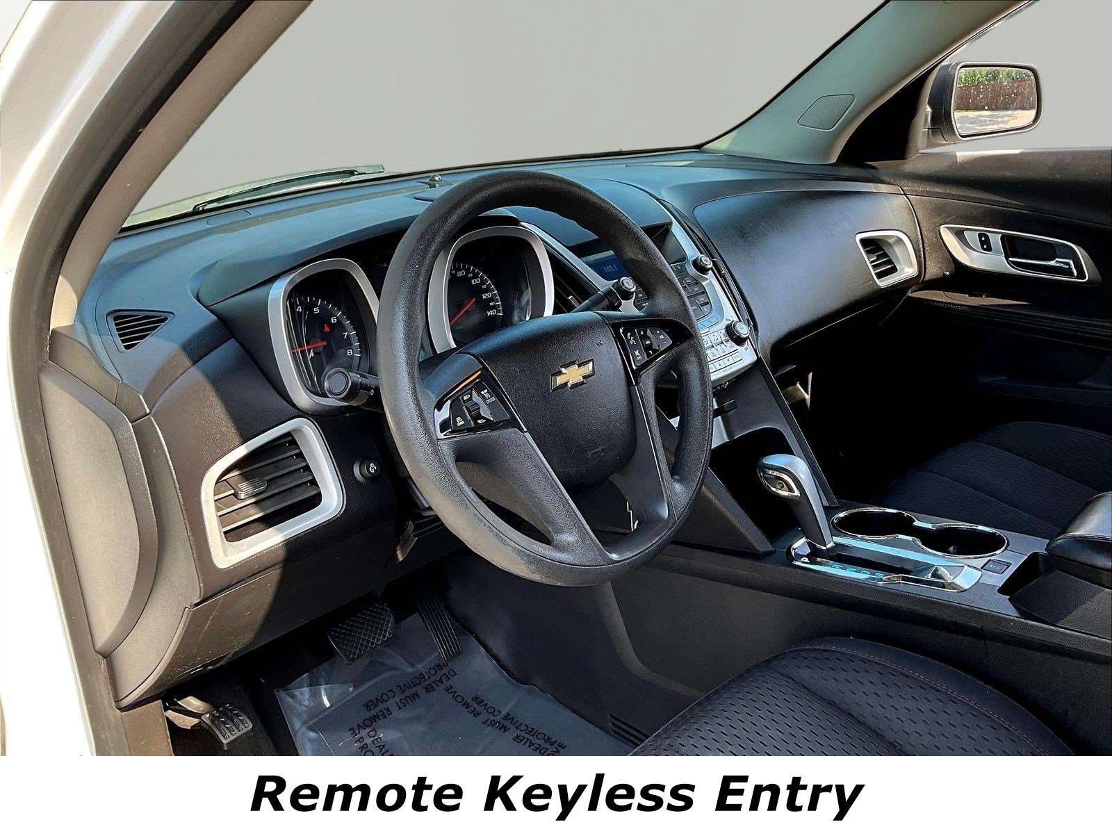 Used 2015 Chevrolet Equinox LS AWD/4WD image 16