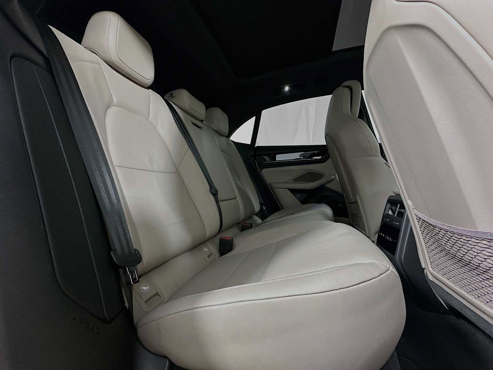 Certified 2025 Porsche Macan 4S Electric image 29