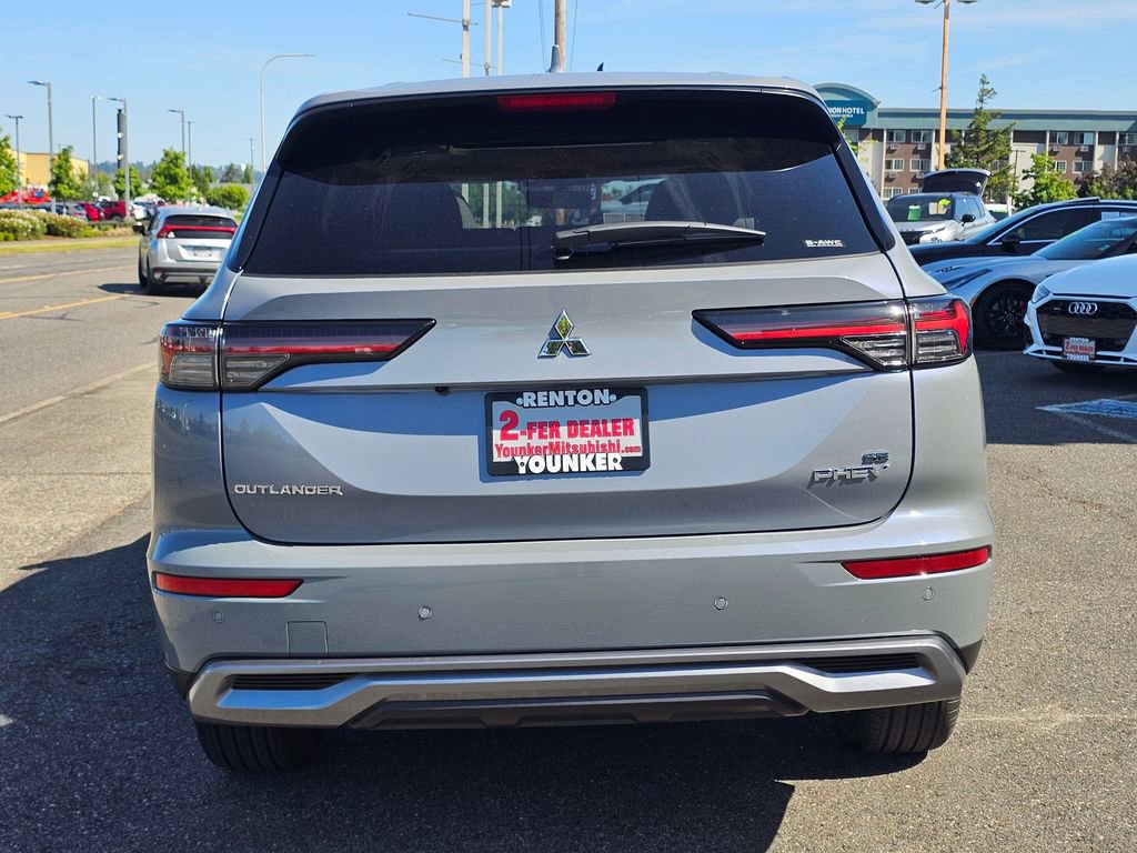 New 2026 Mitsubishi Outlander SE AWD/4WD image 6