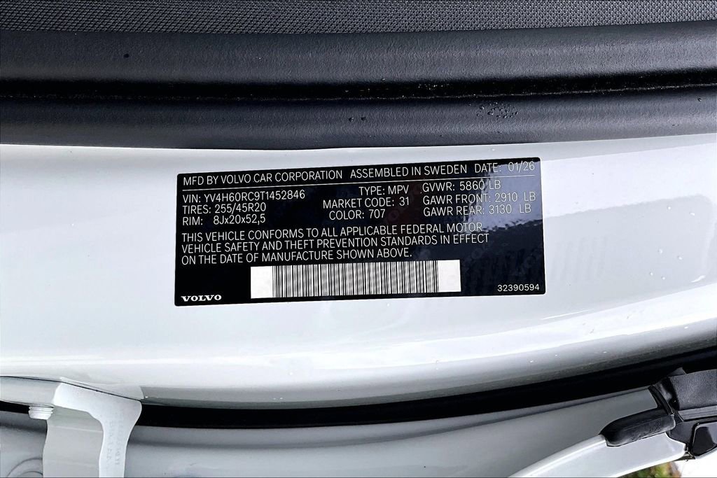 New 2026 Volvo XC60 T8 Plus w/ Protection Package Premier AWD/4WD image 36