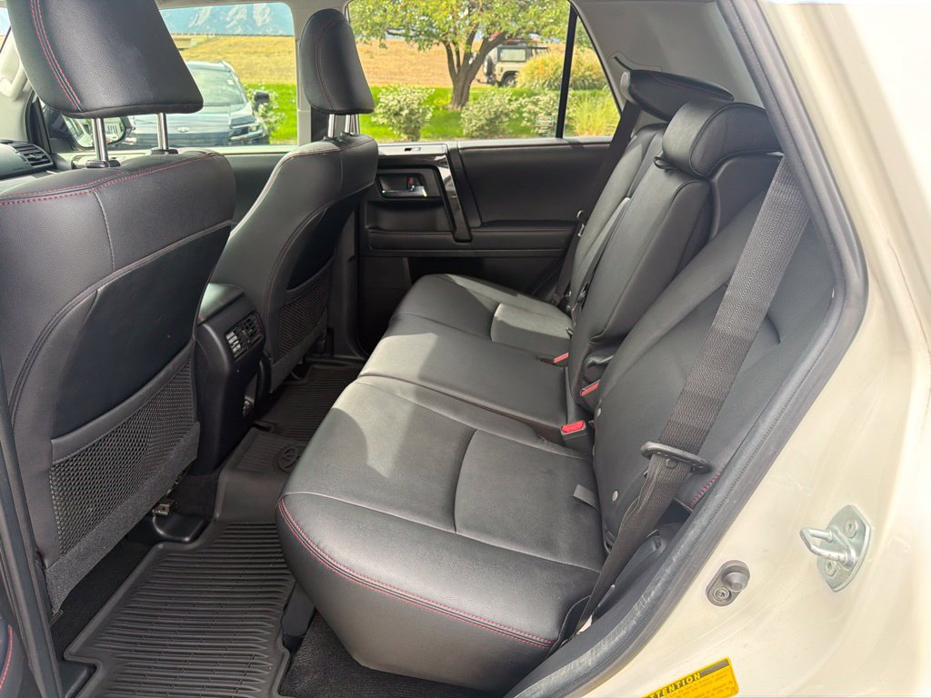 Used 2021 Toyota 4Runner Venture w/ Moonroof Package AWD/4WD image 19