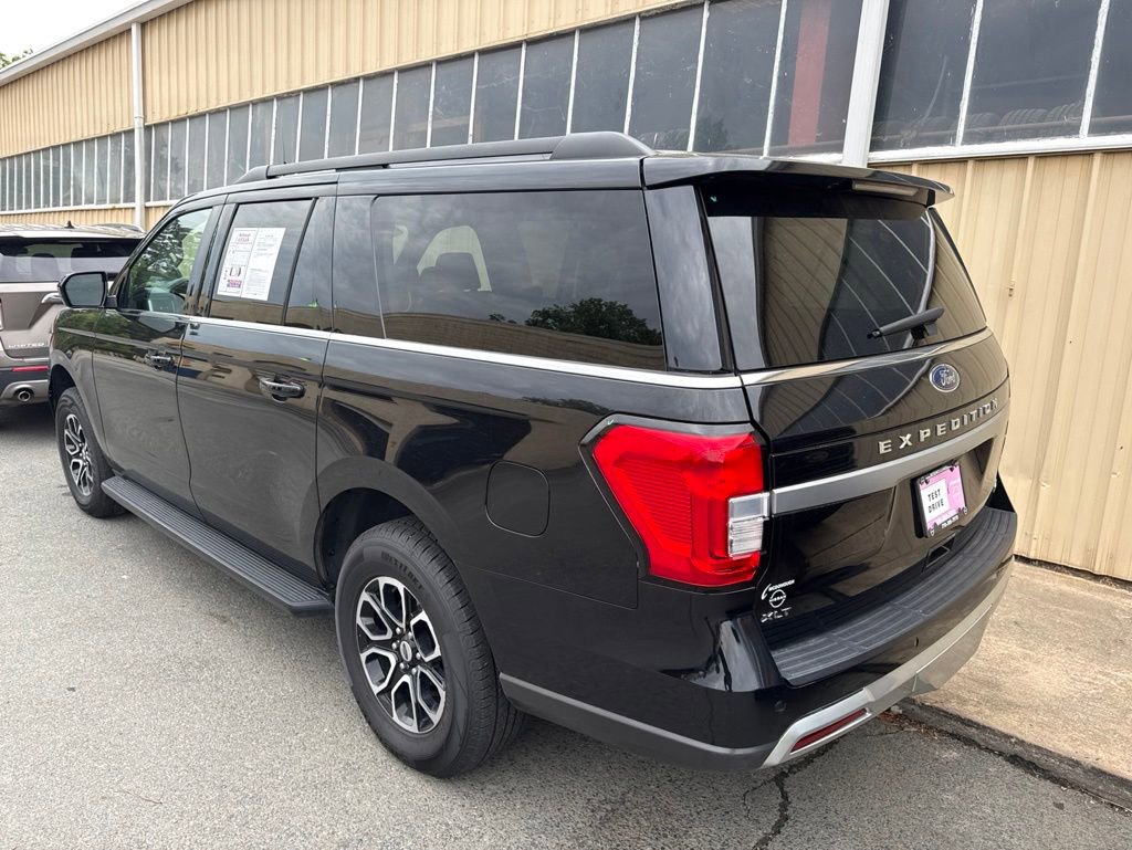Used 2024 Ford Expedition Max XLT AWD/4WD image 4
